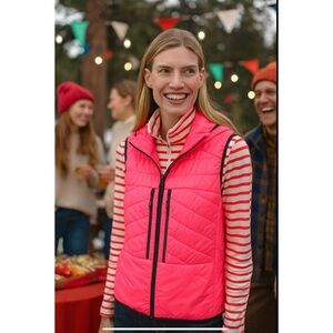 BOGNER VEST 1/4 ZIP TOP SET SZ 8-10 M STRIPED ATHLETIC PERFORMANCE BOLD MODERN